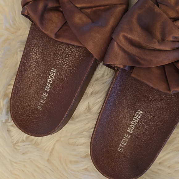 Steve Madden slides - Picture 3 of 4
